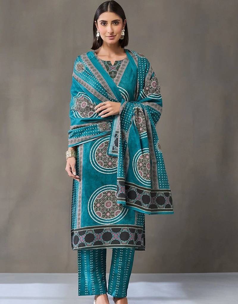 structured women printed kurta with trousers with dupatta