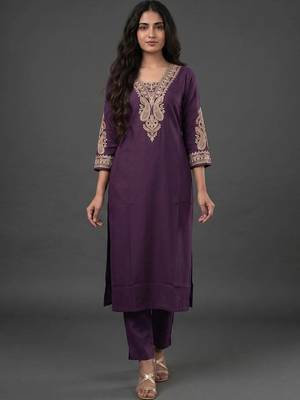 tailored women embroidered kurta with trousers 6