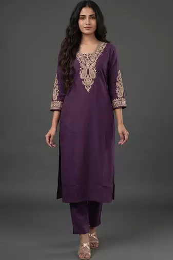 tailored women embroidered kurta with trousers