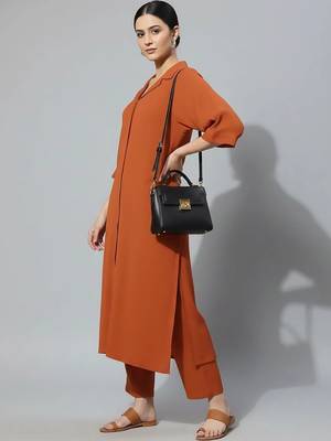 everyday workwear women kurta with trousers 3