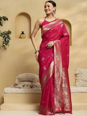 Pink woven design embellished zari banarasi saree 3