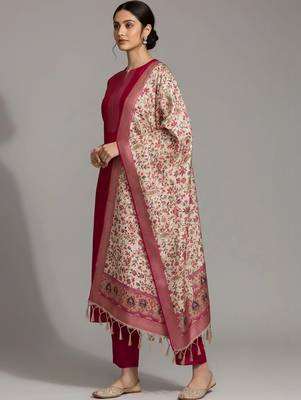 structured women kurta with trousers with dupatta 3