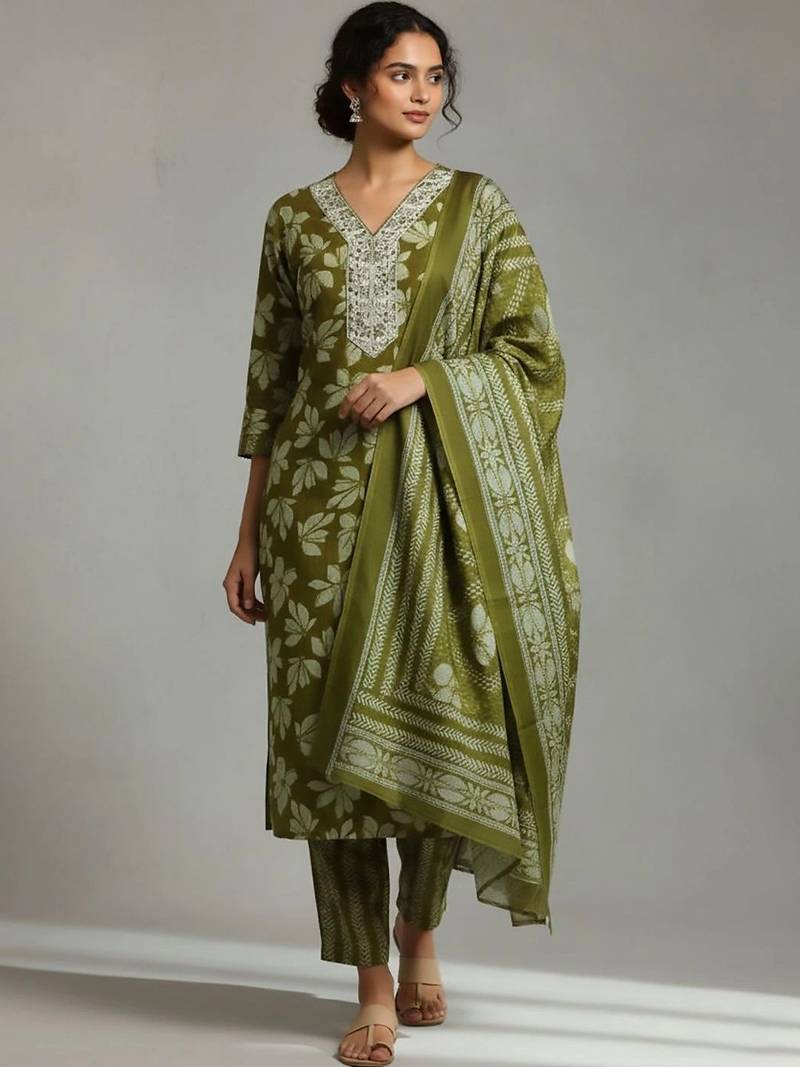 formal women printed kurta with trousers with dupatta