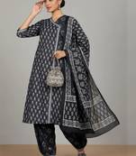 formal women printed kurta with patiala with dupatta