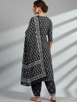 formal women printed kurta with patiala with dupatta 2