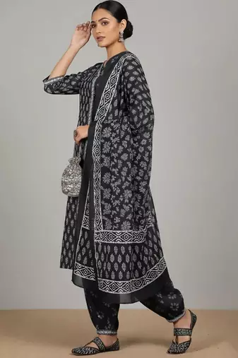 formal women printed kurta with patiala with dupatta