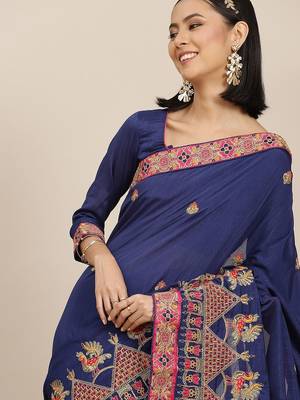 blue floral embroidered saree 3