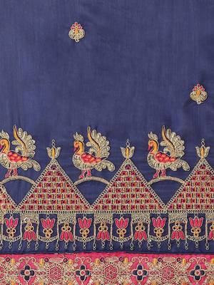 blue floral embroidered saree 4