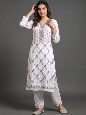 workwear women embroidered kurta with trousers with dupatta 6