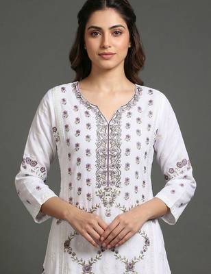 workwear women embroidered kurta with trousers with dupatta 7