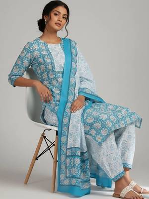 smart women printed kurta with patiala with dupatta 4