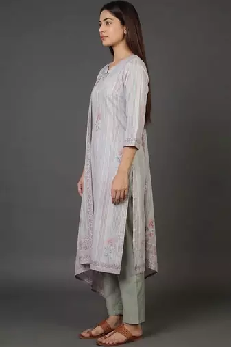 structured women printed kurta with trousers