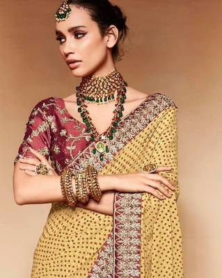 cream embroidered bandhani saree 2