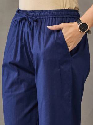 formal women ethnic motifs regular cotton kurta with trousers & with dupatta 4