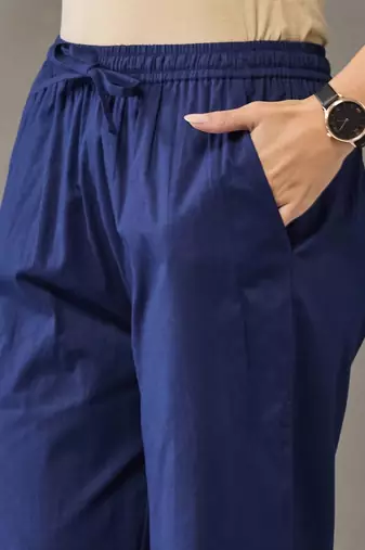 formal women ethnic motifs regular cotton kurta with trousers & with dupatta