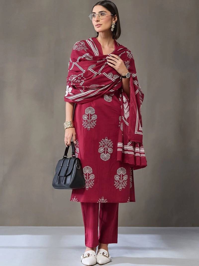 formal women ethnic motifs printed regular cotton kurta with trousers & with dupatta