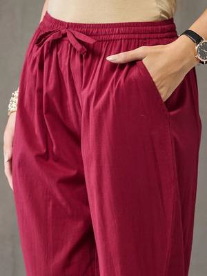 formal women ethnic motifs printed regular cotton kurta with trousers & with dupatta 5