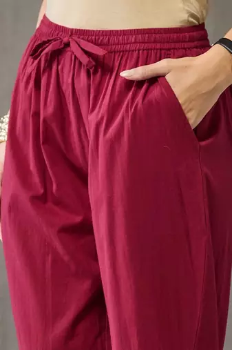 formal women ethnic motifs printed regular cotton kurta with trousers & with dupatta