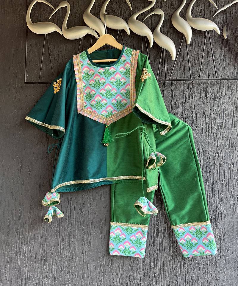 Green printed cotton silk kurta set
