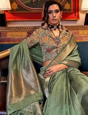 green striped woven design zari uppada celebrity saree 2