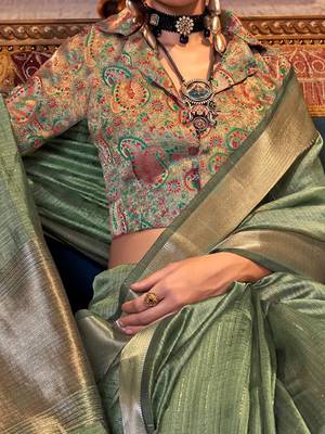 green striped woven design zari uppada celebrity saree 4