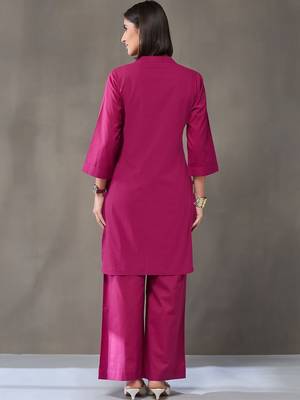 structured women regular cotton kurta with palazzos 5
