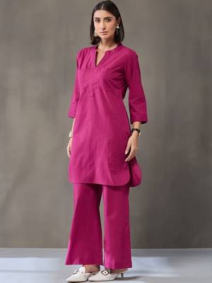 structured women regular cotton kurta with palazzos 7