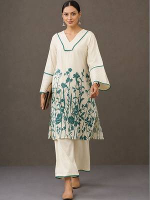 everyday workwear women floral printed regular cotton kurta with palazzos 7