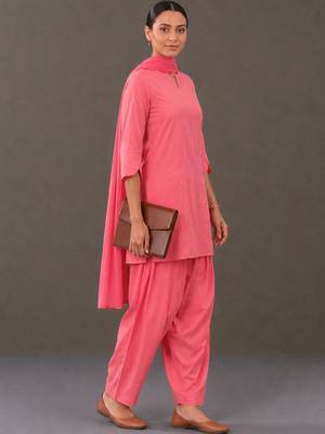 smart women embroidered regular thread work cotton kurta with patiala & with dupatta 4
