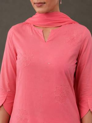 smart women embroidered regular thread work cotton kurta with patiala & with dupatta 6