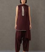 tailored women ethnic motifs embroidered regular thread work kurta with patiala & with dupatta