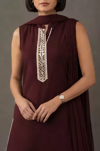 tailored women ethnic motifs embroidered regular thread work kurta with patiala & with dupatta
