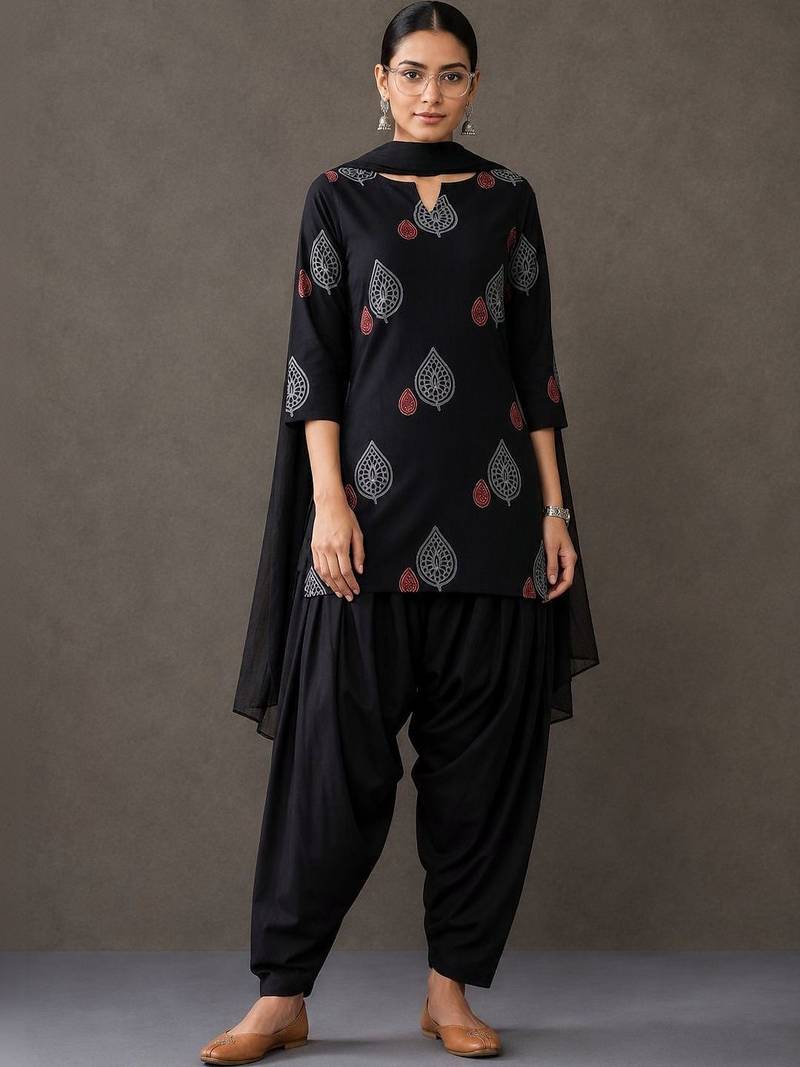 tailored women ethnic motifs printed regular cotton kurta with patiala & with dupatta