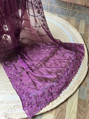 magenta embellished sequinned organza saree 5