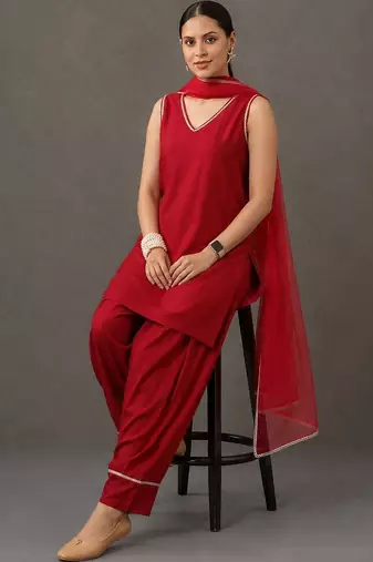 formal women regular kurta with patiala & with dupatta