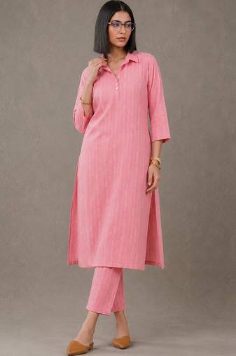 tailored women printed kurta with trousers