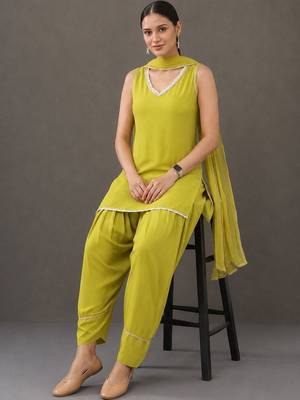 formal women regular kurta with patiala & with dupatta 2