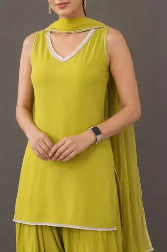 formal women regular kurta with patiala & with dupatta