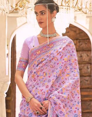 lavender lavender & blue floral silk blend banarasi saree 3