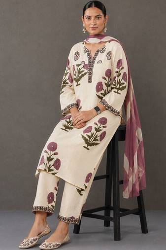 smart women floral printed regular thread work cotton kurta with trousers & with dupatta