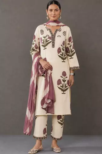 smart women floral printed regular thread work cotton kurta with trousers & with dupatta