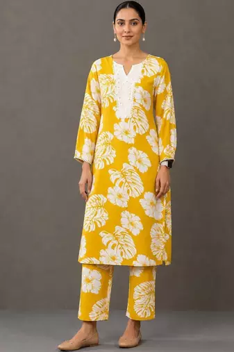 formal women printed kurta with palazzos