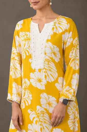 formal women printed kurta with palazzos