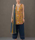 structured women floral printed regular cotton kurta with palazzos & with dupatta