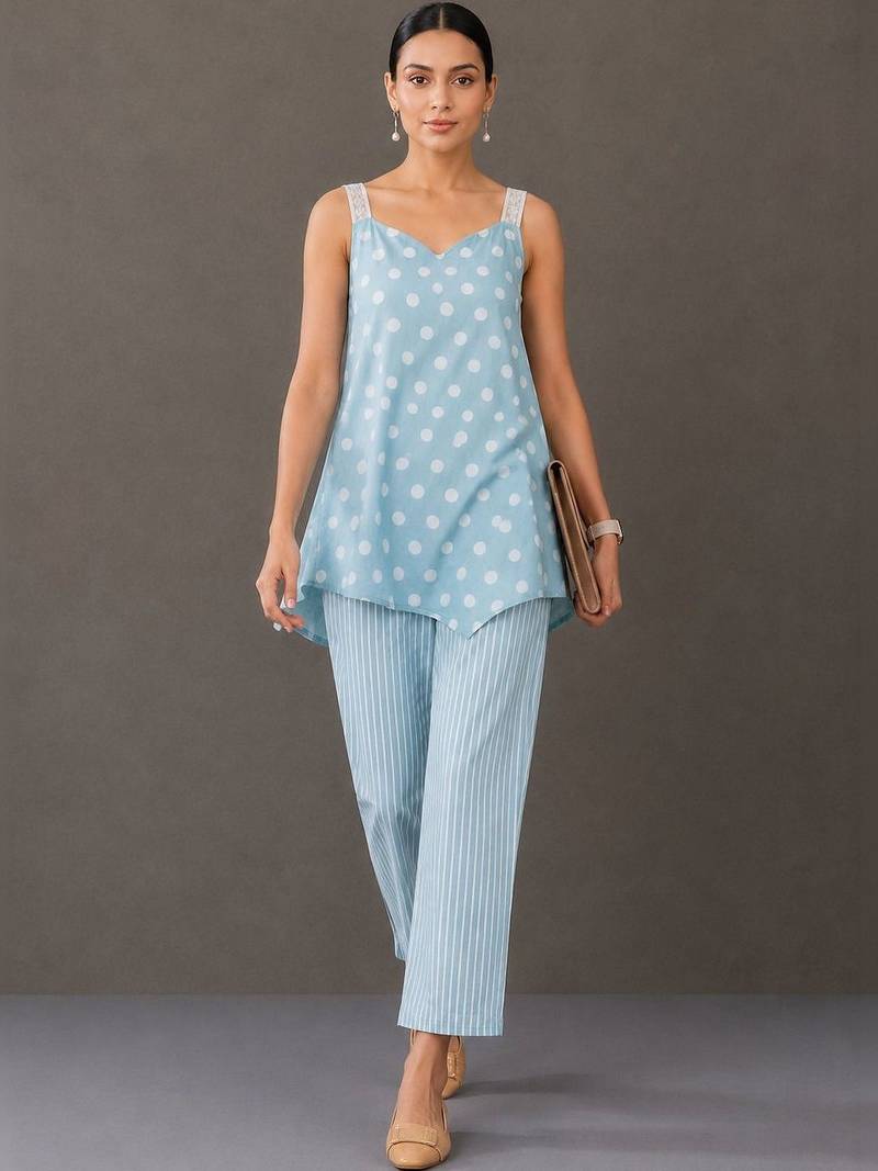 formal women printed kurta with trousers