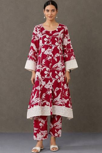 everyday workwear women printed kurta with trousers