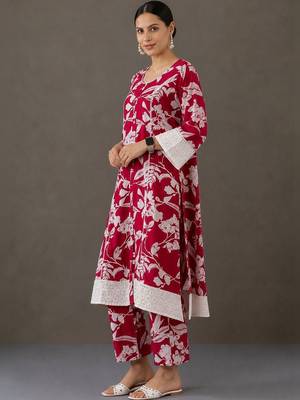everyday workwear women printed kurta with trousers 4