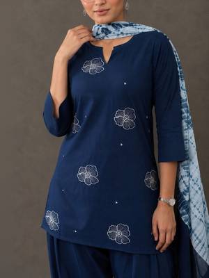 formal embroidered kurta set 2