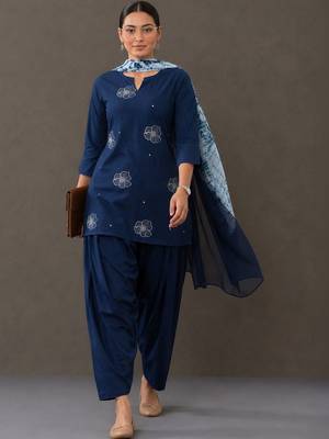 formal embroidered kurta set 3