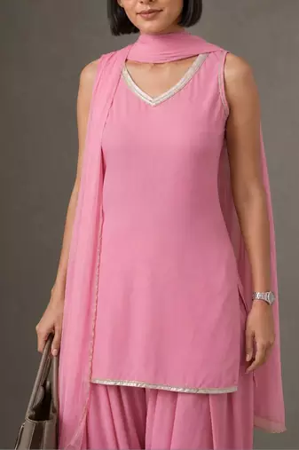 everyday workwear women regular kurta with patiala & with dupatta
